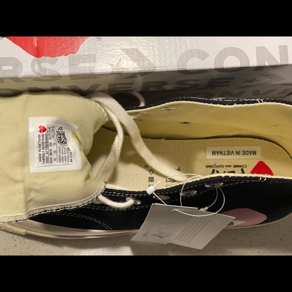 Comme des Garcons PLAY
Peek-A-Boo High-Top Canvas Sneakers - Picture 2 of 8